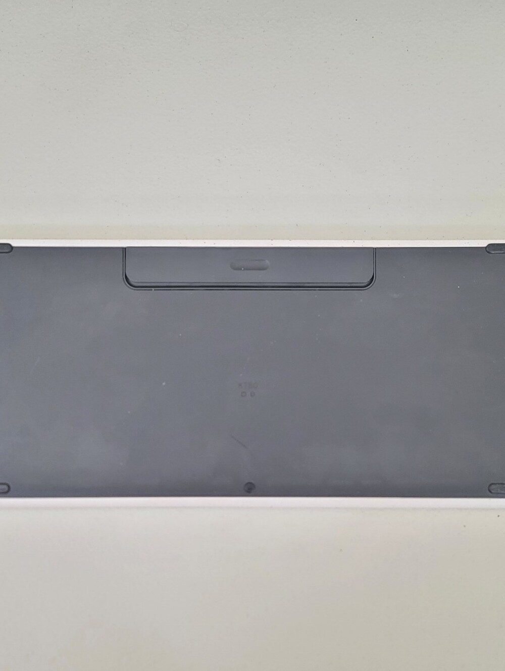 Logitech K780 Multi Device Wireless Keyboard Complete In Box! - Picture 6 of 11